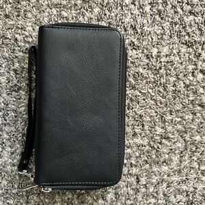 Black Leather Wristlet Wallet